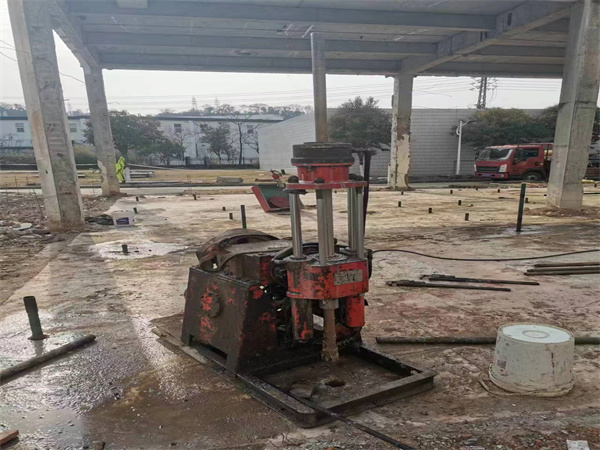 玛多袖阀管小导管注浆加固施工工艺